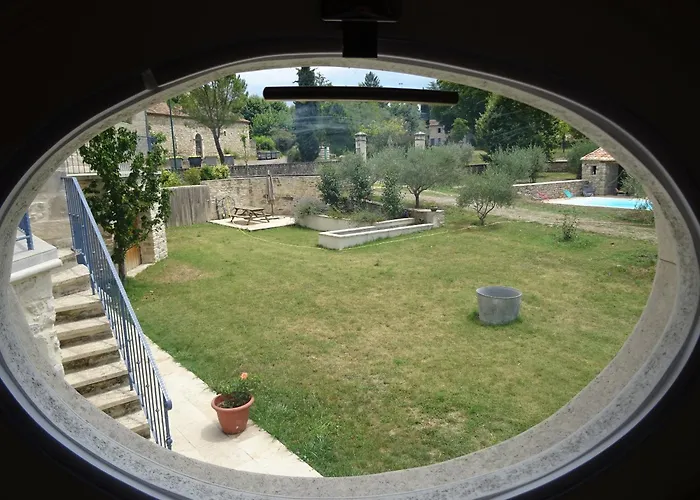 Domaine Mary\'S