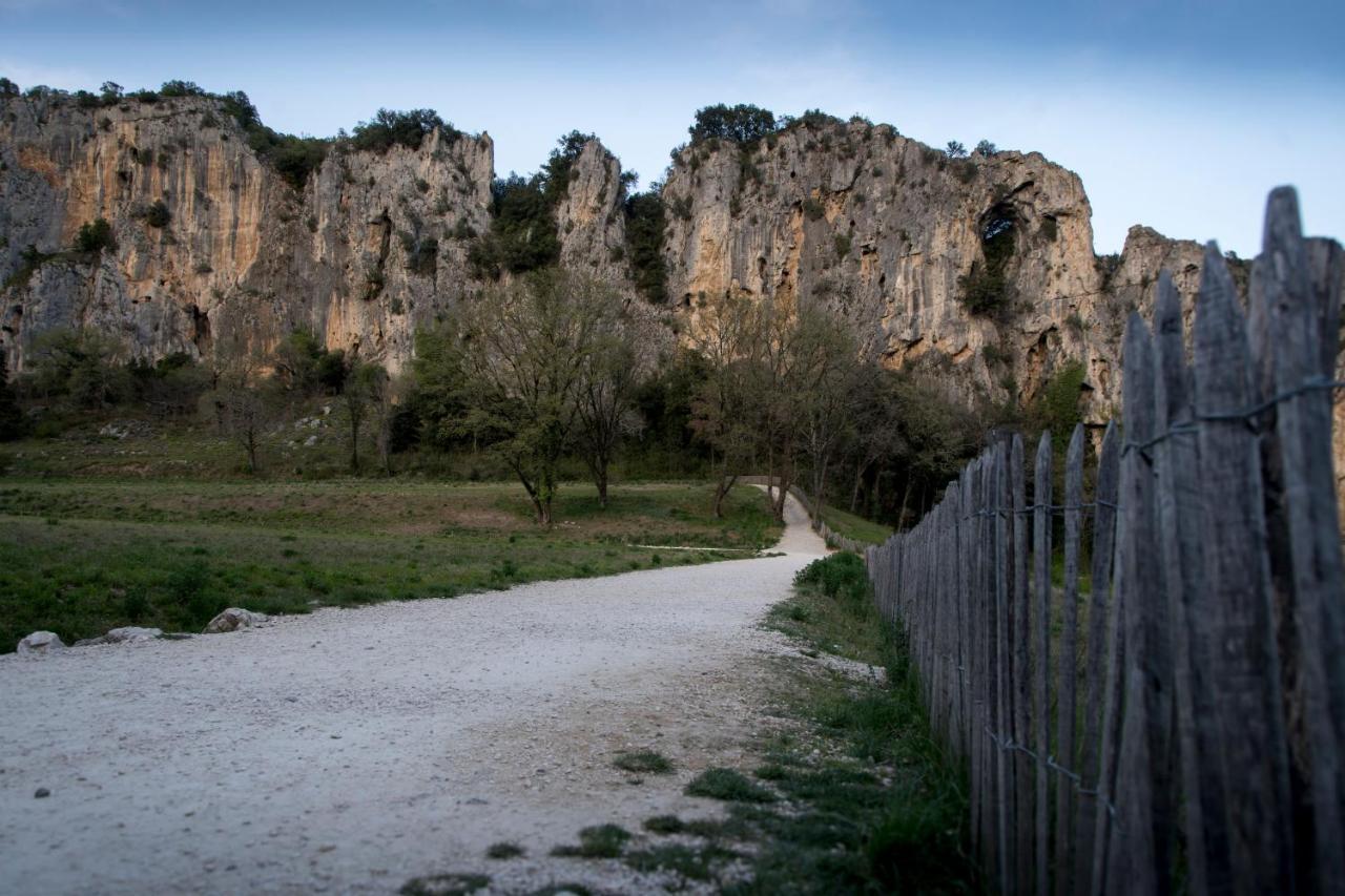Domaine Mary's